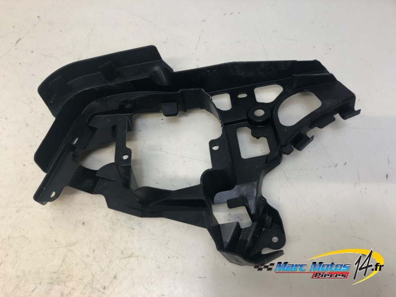 PLASTIQUES ET CAOUTCHOUCS DIVERS YAMAHA 530 TMAX 2014
