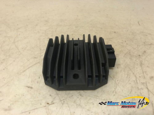 REGULATEUR YAMAHA 530 TMAX 2014