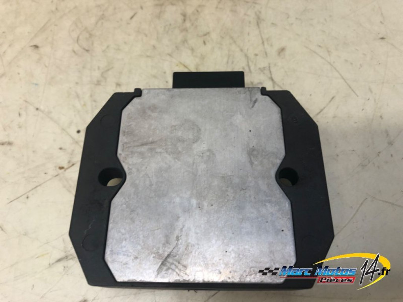 REGULATEUR YAMAHA 530 TMAX 2014