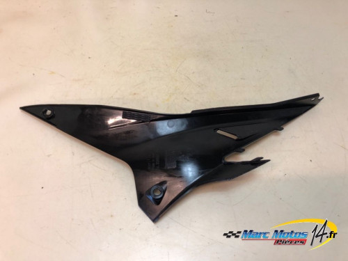 CACHE LATERAL INTERMEDIAIRE GAUCHE APRILIA 1100 TUONO V4 FACTORY 2015