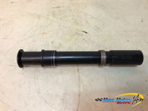 AXE DE ROUE AVANT KTM 890 DUKE R 2023