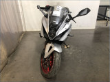 SUZUKI GSX-8R 