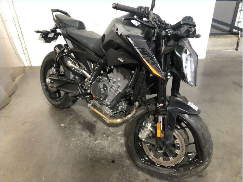KTM 890 DUKE 