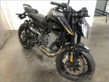 KTM 890 DUKE 