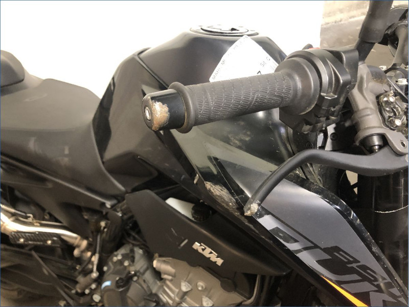 KTM 890 DUKE 
