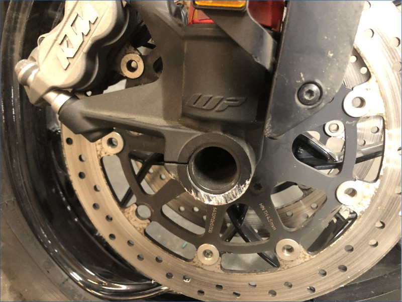 KTM 890 DUKE 