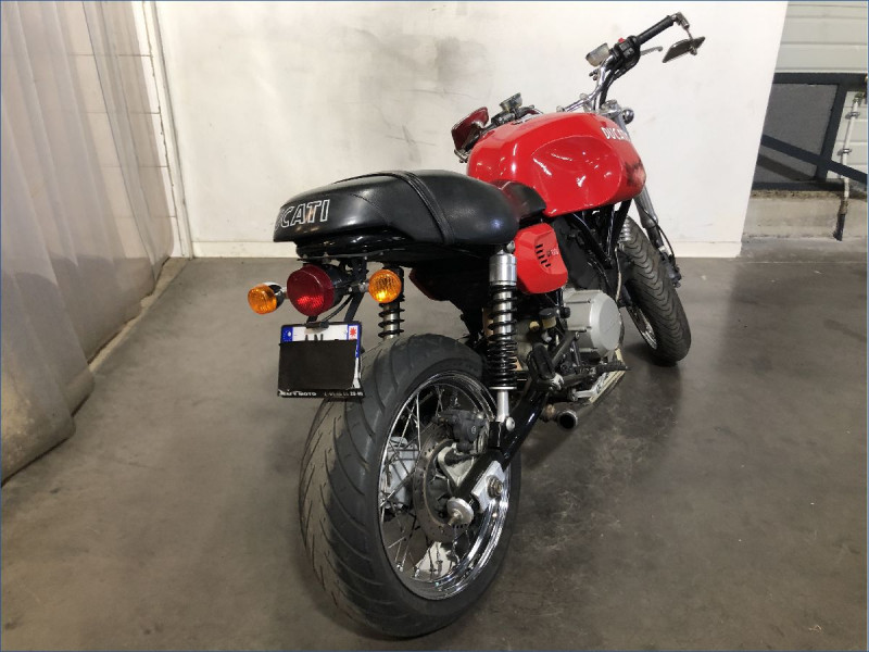 DUCATI 1000 GT 