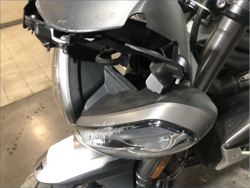 TRIUMPH 765 STREET TRIPLE RS