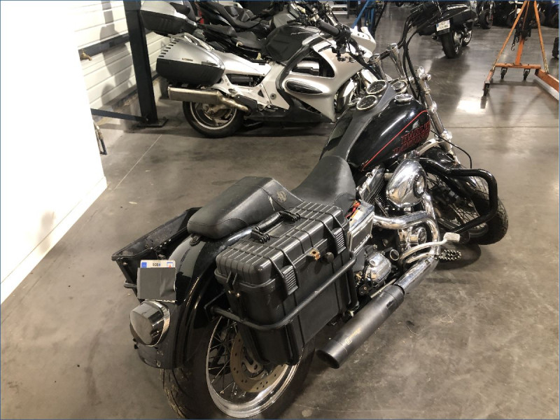 HARLEY-DAVIDSON 1690 DYNA LOW RIDER 