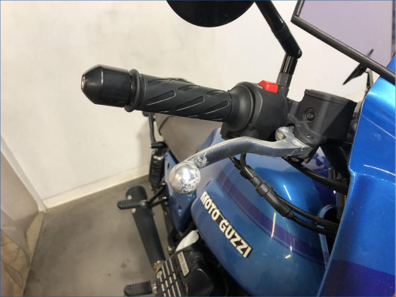MOTO GUZZI 750 V7 STONE 