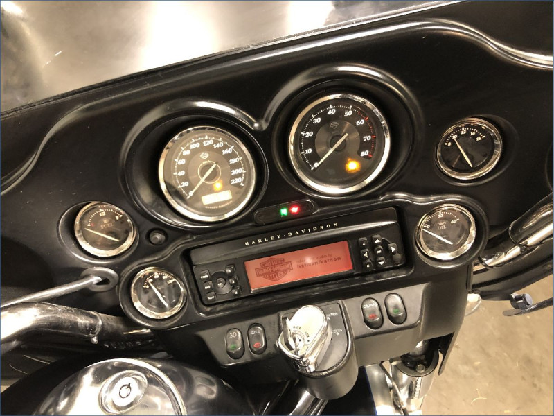 HARLEY-DAVIDSON 1690 ELECTRA GLIDE ULTRA LIMITED