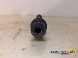 AXE DE ROUE ARRIERE KAWASAKI 1200 ZRX S 2003