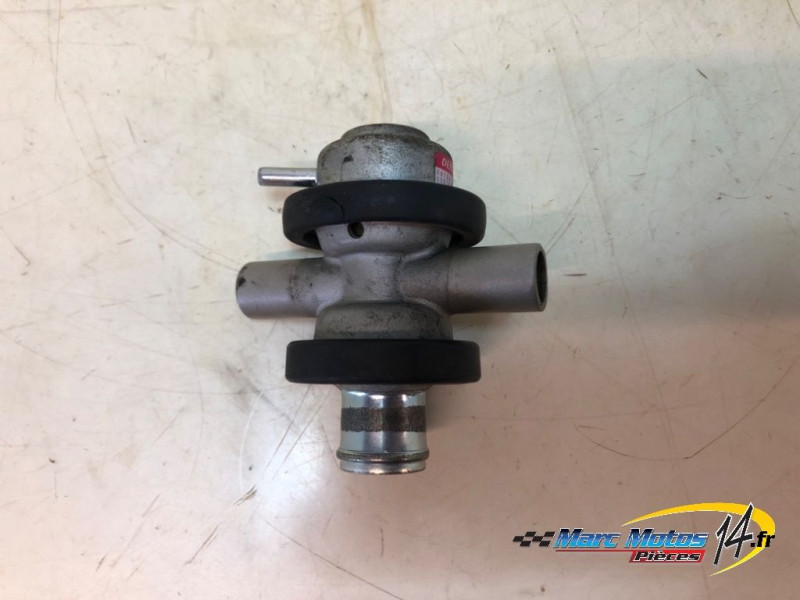 CLAPET DE RECYCLAGE DES GAZ KAWASAKI 1200 ZRX S 2003