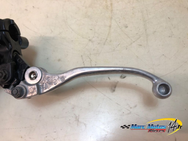 MAITRE CYLINDRE DE FREIN AVANT KAWASAKI 1200 ZRX S 2003