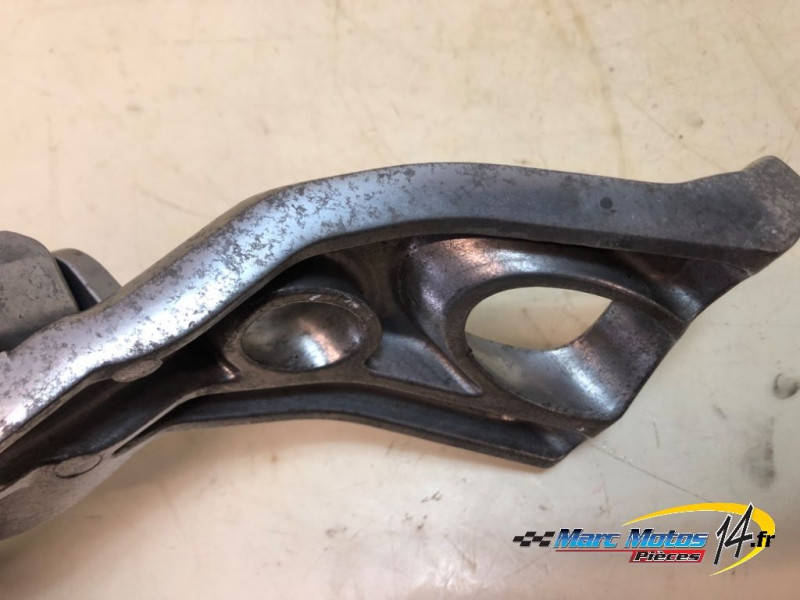 PLATINE ARRIERE GAUCHE KAWASAKI 1200 ZRX S 2003