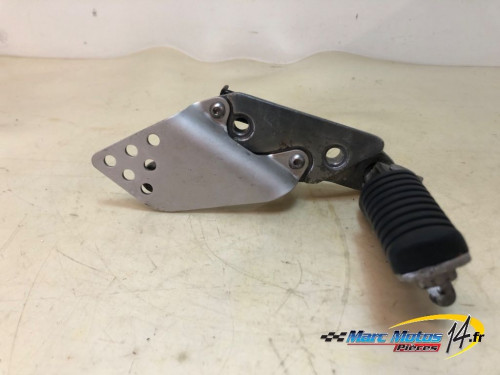 PLATINE AVANT DROITE KAWASAKI 1200 ZRX S 2003