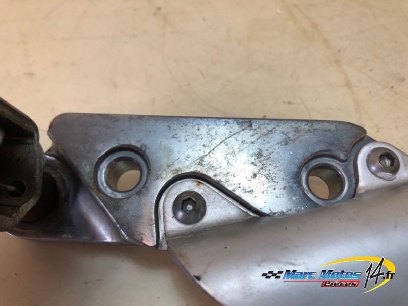PLATINE AVANT GAUCHE KAWASAKI 1200 ZRX S 2003