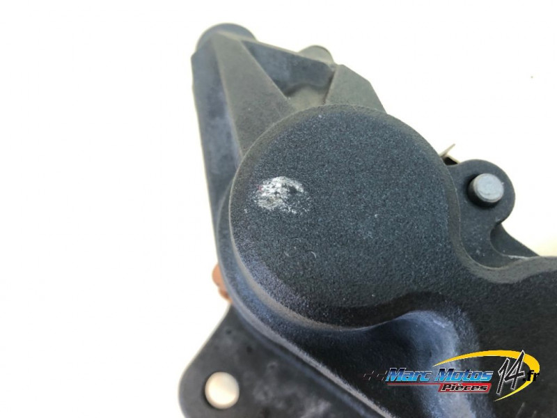 ETRIER DE FREIN AVANT DROIT YAMAHA MT07 ABS A2 2023