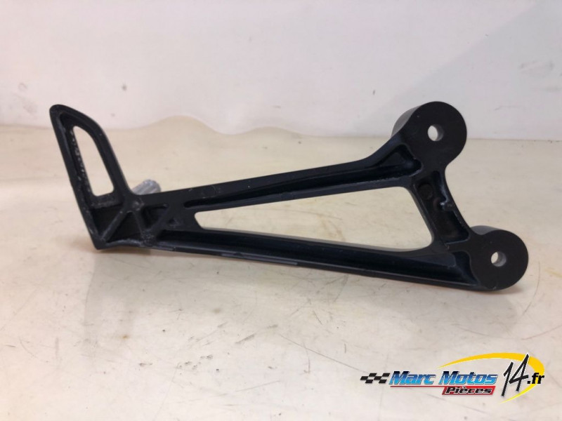 PLATINE ARRIERE GAUCHE YAMAHA MT07 ABS A2 2023