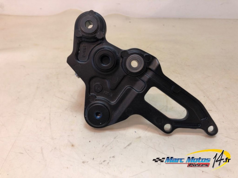PLATINE AVANT DROITE YAMAHA MT07 ABS A2 2023