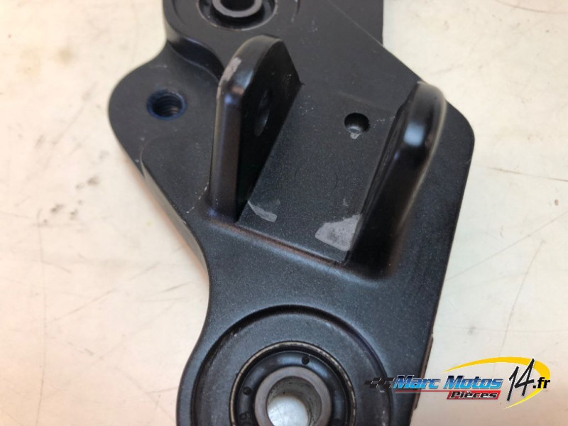 PLATINE AVANT GAUCHE YAMAHA MT07 ABS A2 2023