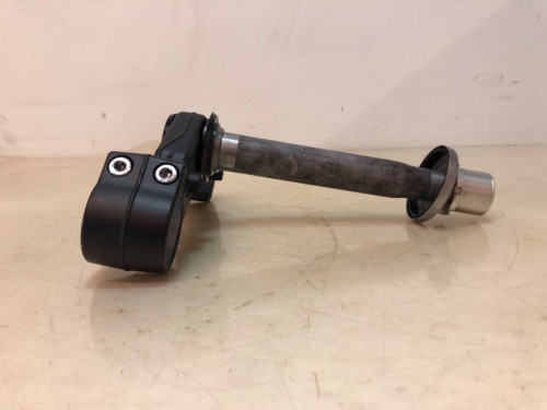 TE DE FOURCHE INFERIEUR YAMAHA MT07 ABS A2 2023