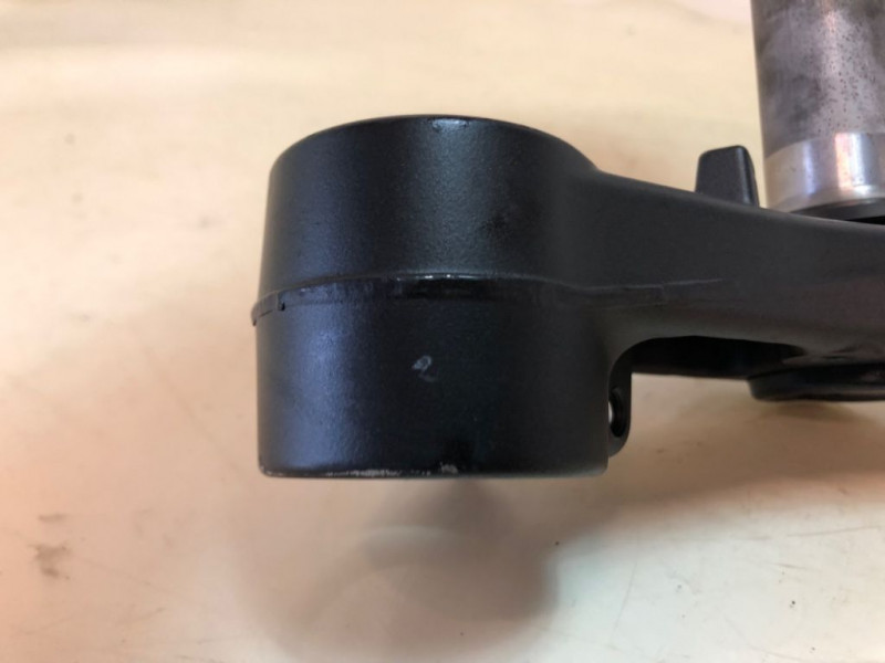 TE DE FOURCHE INFERIEUR YAMAHA MT07 ABS A2 2023