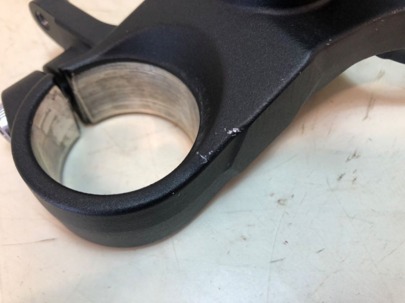 TE DE FOURCHE SUPERIEUR YAMAHA MT07 ABS A2 2023