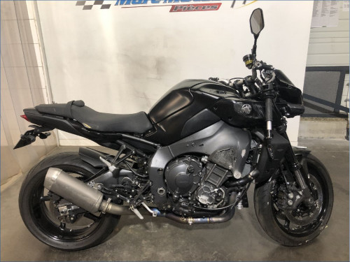 YAMAHA MT10 