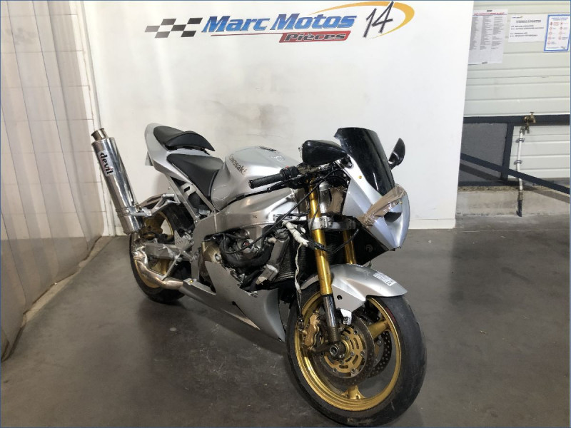 KAWASAKI ZX6R 