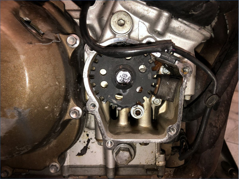KAWASAKI ZX6R 