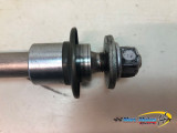 AXE DE ROUE ARRIERE YAMAHA 500 TMAX 2007