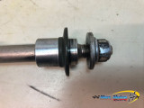 AXE DE ROUE ARRIERE YAMAHA 500 TMAX 2007
