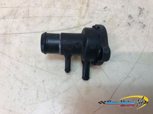 BOUCHON DE RADIATEUR YAMAHA 500 TMAX 2007