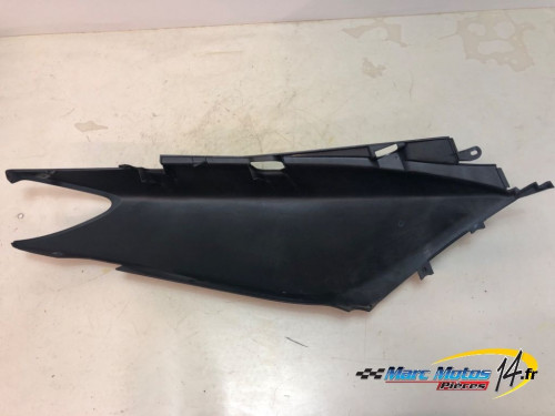 CACHE LATERAL GAUCHE YAMAHA 500 TMAX 2007