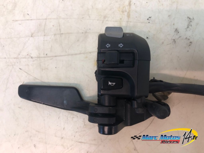 COMMODO GAUCHE YAMAHA 500 TMAX 2007