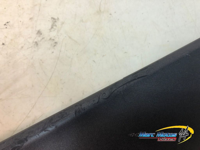 DEMI SABOT GAUCHE YAMAHA 500 TMAX 2007