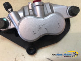 ETRIER DE FREIN AVANT GAUCHE YAMAHA 500 TMAX 2007