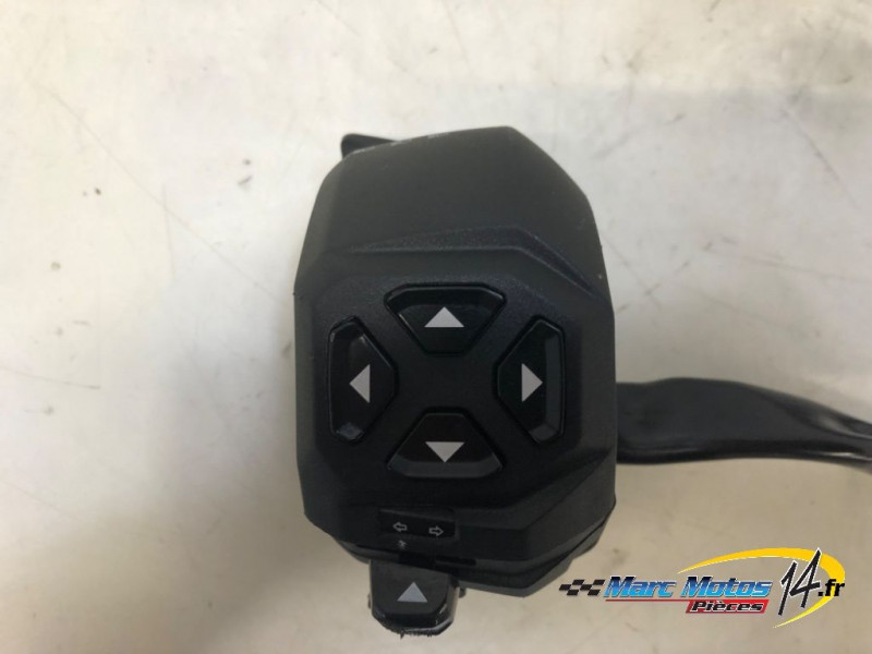 COMMODO GAUCHE APRILIA 457 RS 2024
