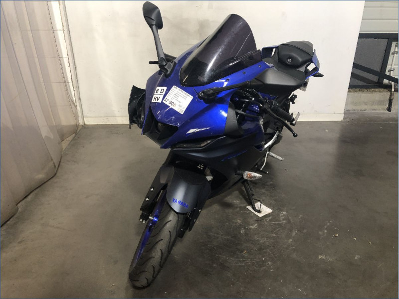 YAMAHA 125 YZF R 
