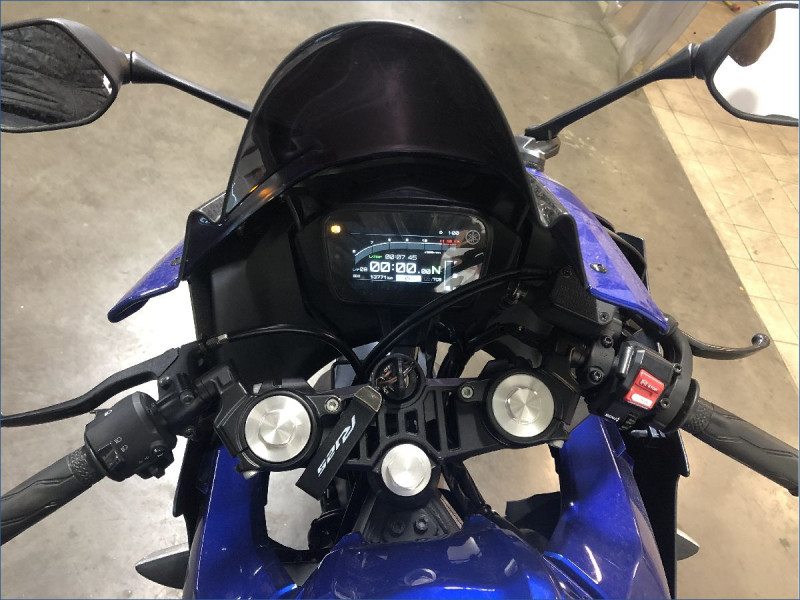 YAMAHA 125 YZF R 