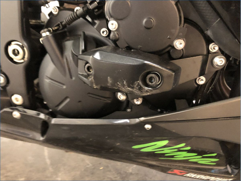 KAWASAKI ZX6R 636 