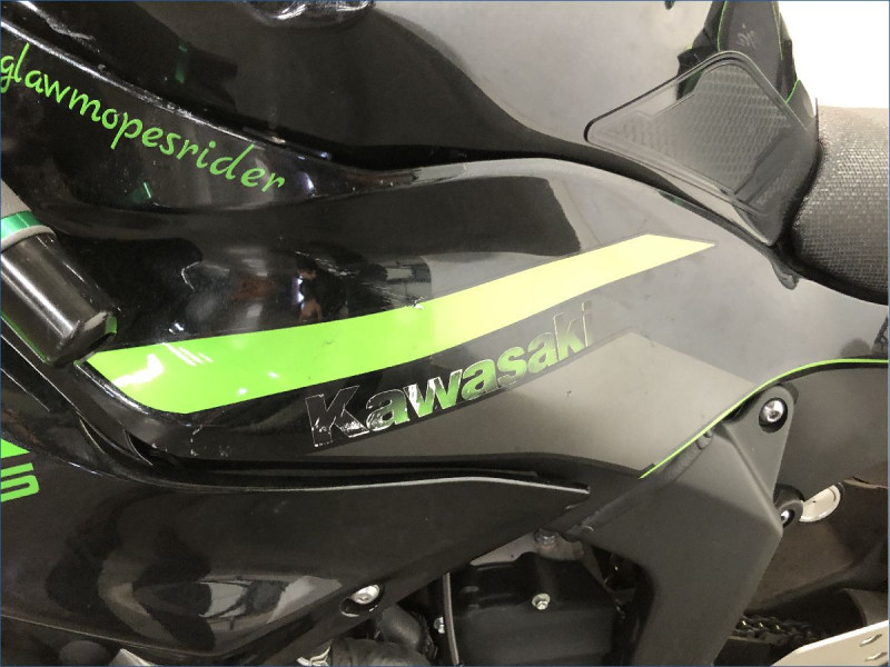 KAWASAKI ZX6R 636 