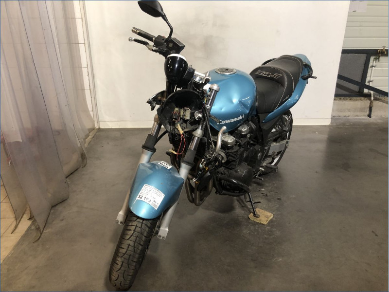 KAWASAKI ZR7 N MTT1