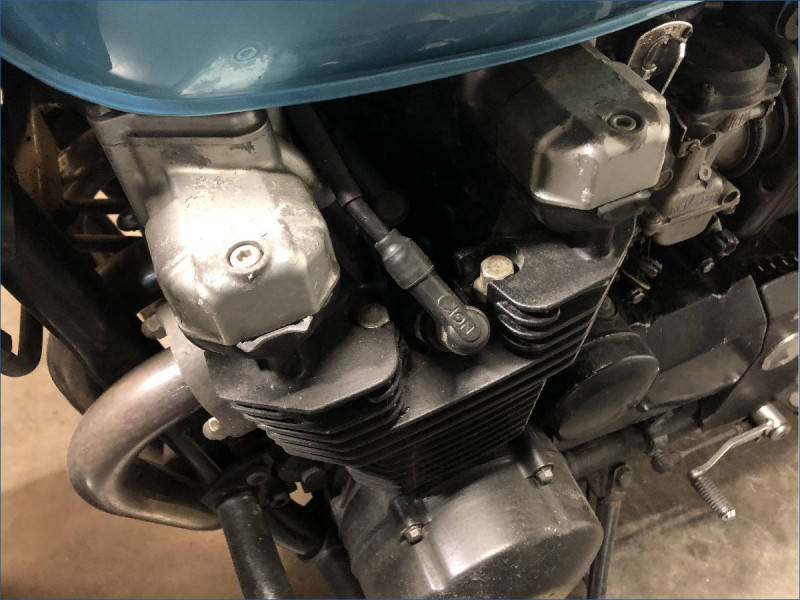 KAWASAKI ZR7 N MTT1