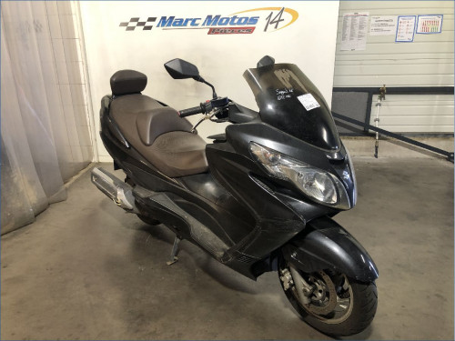 SUZUKI 400 BURGMAN 