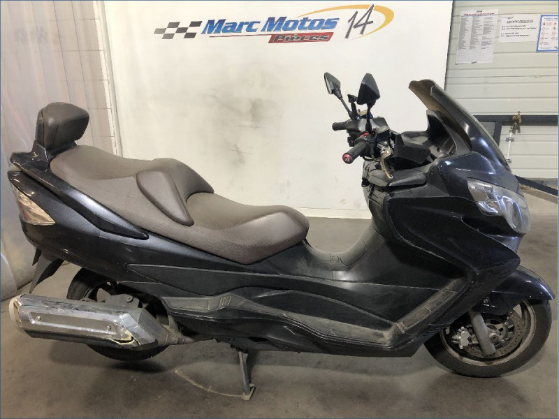 SUZUKI 400 BURGMAN 