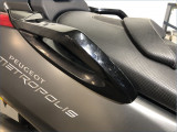 PEUGEOT 400 METROPOLIS BLACK EDITION