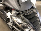 PEUGEOT 400 METROPOLIS BLACK EDITION