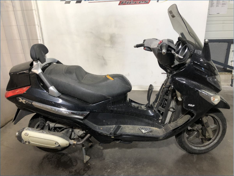 PIAGGIO 125 XEVO 